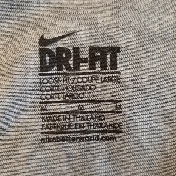 Nike Elastika Tank Top - Picture 3 of 5